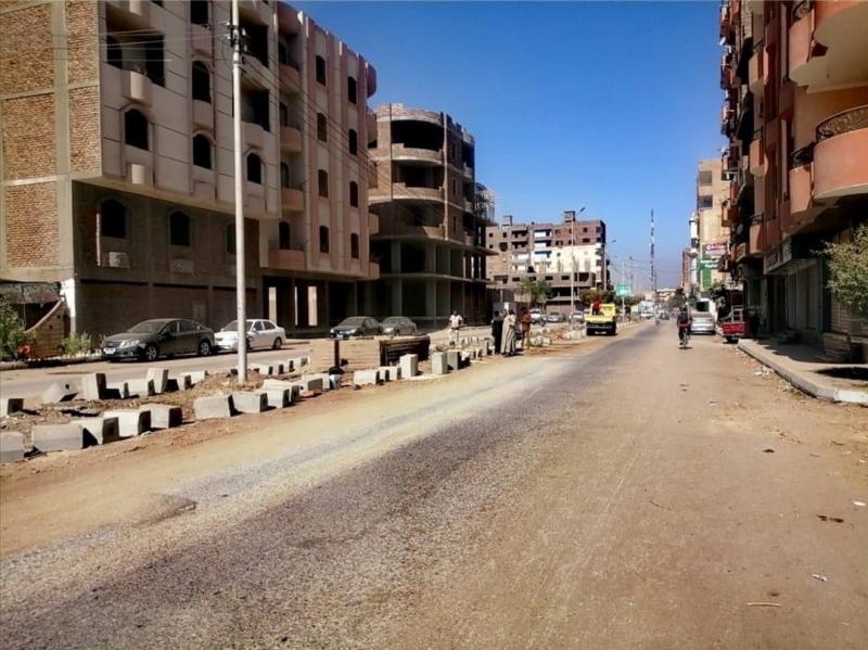 رئيس مدينة الأقصر يعلن استكمال أعمال رفع كفاءة وتطوير امتداد شارع التليفزيون | صور