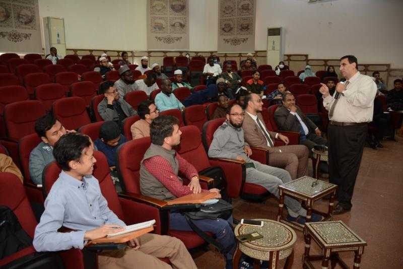 ”خريجي الأزهر” تطلق أسبوع البحث العلمي لطلاب الدراسات العليا بكلية اللغة العربية بالقاهرة