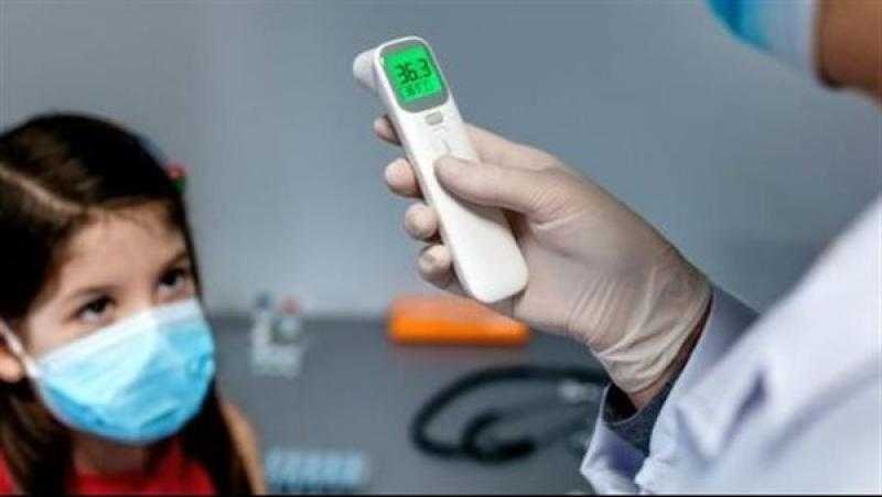 كيفية حماية الأطفال من الإصابة بالفيروس التنفسي المخلوي.. ”الصحة” توضح