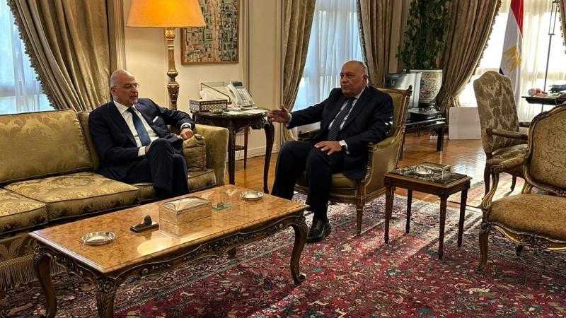شكري يعلن توقيع اتفاقيات مشتركة مع اليونان في مجال الإنقاذ البحري