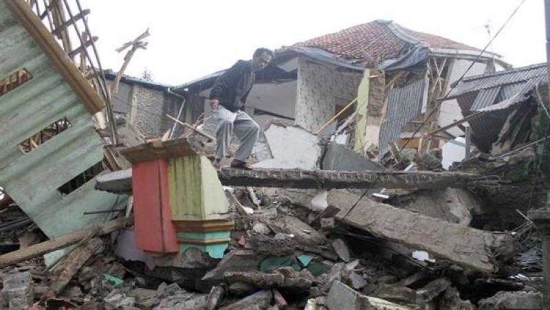 فيديو| أغلبهم أطفال.. حصيلة جديدة ومفزعة لضحايا زلزال إندونيسيا