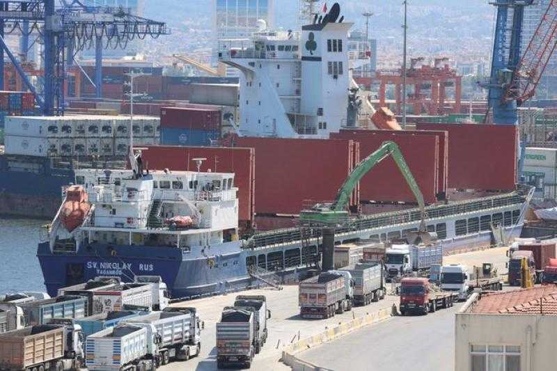ملياردير روسي: شركة أمريكية مستعدة لشراء الأمونيا الروسية
