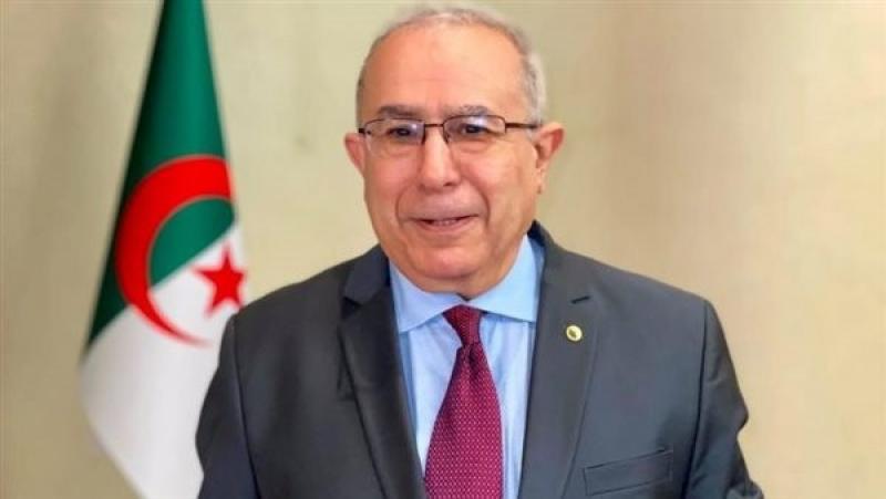 الجزائر تؤكد على ضرورة تسريع عملية التصنيع في إفريقيا