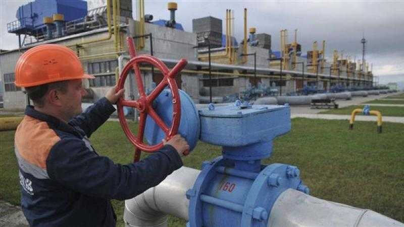 استقرار النفط مع تمديد مباحثات سقف الأسعار على خام روسيا
