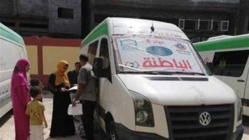 فحص نحو ألفي حالة في قافلة طبية بدمياط ضمن «حياة كريمة»