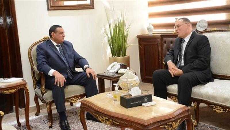 «التنمية المحلية» تتابع معدلات تنفيذ مشروعات «حياة كريمة» وإزالة التعديات في الشرقية