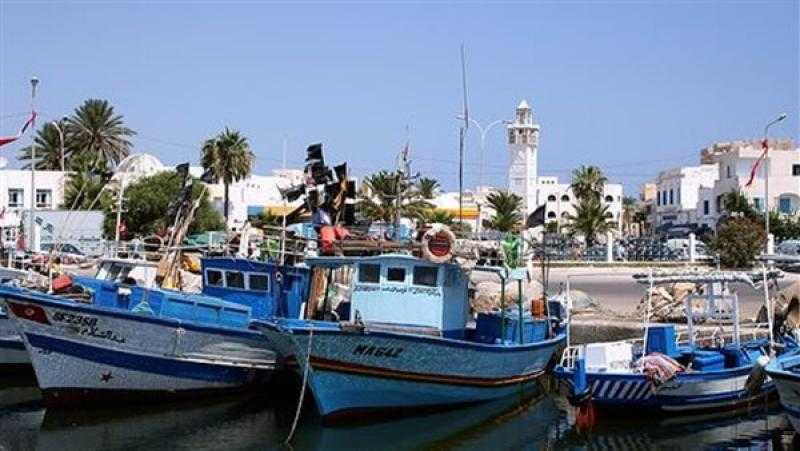 إغلاق ميناء الصيد ببرج البرلس لليوم الثاني بسبب سوء الأحوال الجوية