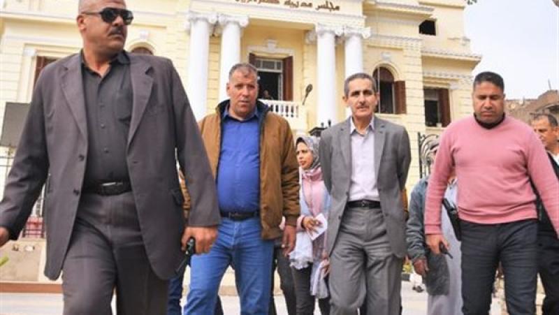 جولة تفقدية لمحافظ الغربية