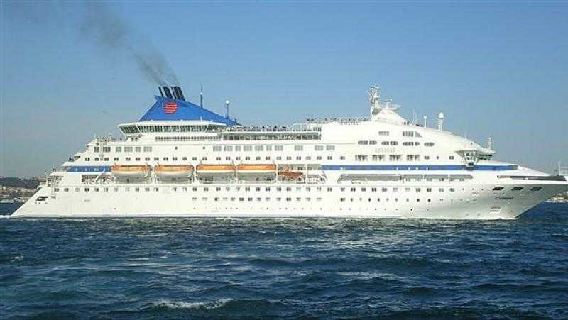 ميناء بورسعيد يستقبل سفينة سياحية تقل 658 سائحا