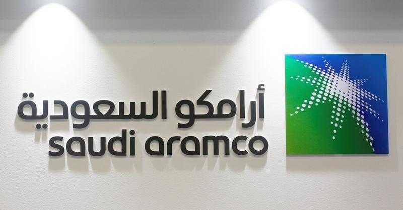رئيس أرامكو السعودية يتوقع استقرار سوق النفط العالمية خلال العام الحالي