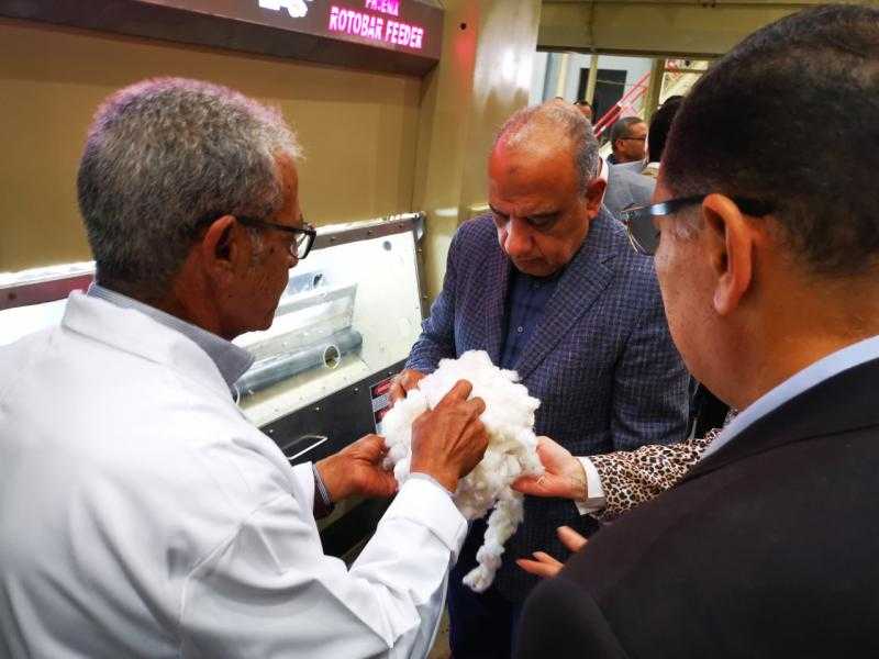 ”قطاع الأعمال”: بيع 890 ألف قنطار ضمن منظومة تداول القطن حتى الآن