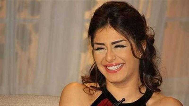 منة فضالي: رفضت تجميد بويضاتي.. وارتبطت بواحد وصرفت عليه