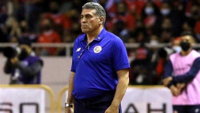 مدرب كوستاريكا: فخور بفريقي رغم وداع كأس العالم.. وعلينا أن نفكر في المسقبل