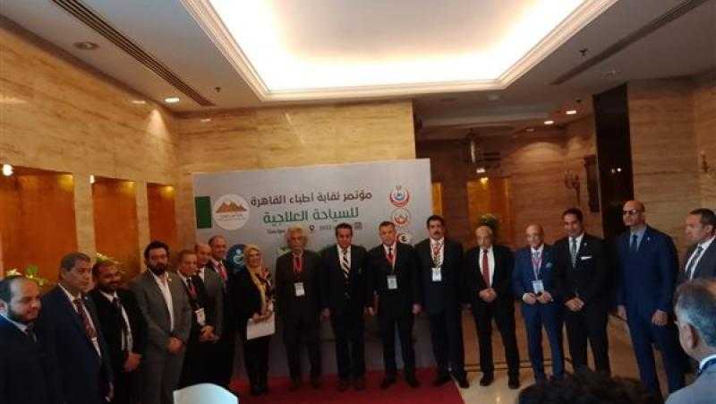 وزير الصحة يؤكد ضرورة توحيد تكلفة العلاج في الخدمات الطبية المرتبطة بالسياحة