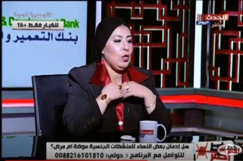 استشاري تعديل سلوك: نجاح العلاقة الزوجية يبدأ بتعامل الزوجين في الفراش.. فيديو