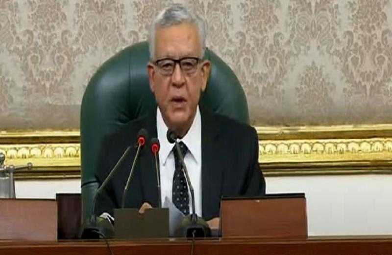 رئيس مجلس النواب يحيل قانون التصالح في مخالفات البناء إلى اللجان المختصة