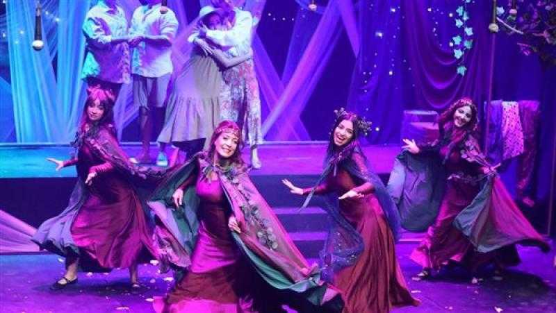 مسرحية «شابوه» دعوة للفن الهادف بمركز الإبداع الفني