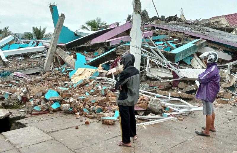 زلزال بقوة 4.4 درجة يضرب منطقة بون بولانجو في إندونيسيا