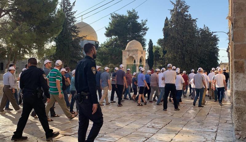 حماس تحذر من تصعيد إسرائيل ”اقتحامات” المسجد الأقصى في القدس