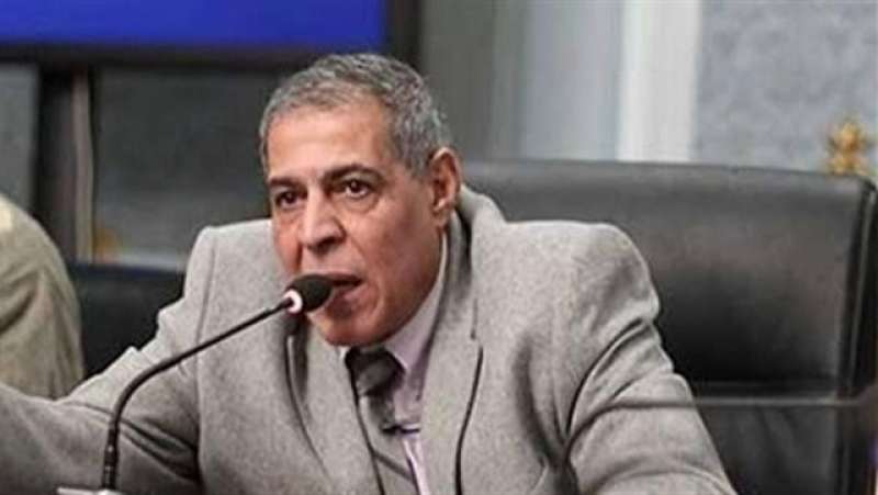 خط أحمر