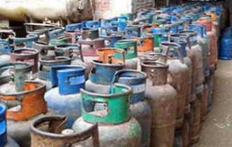 تحرير 623 قضية مواد بترولية واسطوانات بوتاجاز خلال 4 أيام