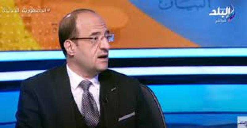 ما عوائد تطوير وإصلاح الطرق على المواطن المصري؟.. فيديو