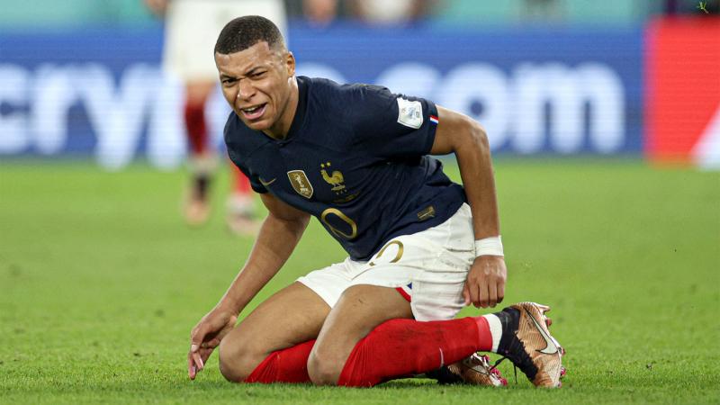 مبابي يغيب عن تدريبات فرنسا استعدادا لمواجهة إنجلترا بالمونديال