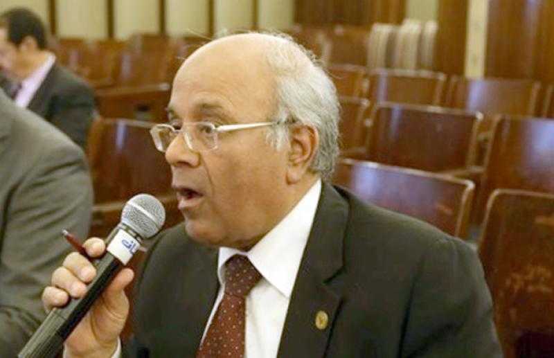محمد الفيومي يكشف سبب إصدار قانون تراخيص المحال التجارية الجديد