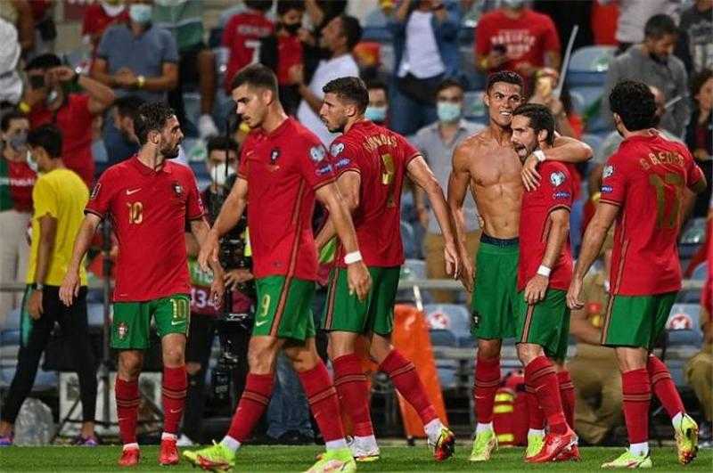 فيرنانديز لاعب منتخب البرتغال: مستعدون لمواجهة سلوفينيا في أمم أوروبا