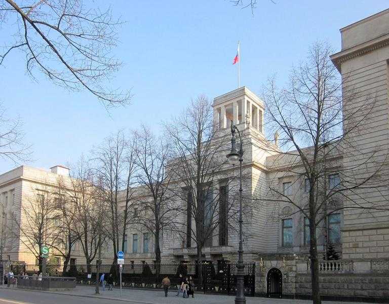 سفارة روسيا في برلين: لا علاقة لنا مع أي مجموعات إرهابية وغير قانونية في ألمانيا