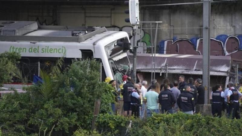 ارتفاع حصيلة ضحايا حادث اصطدام قطارين في إسبانيا إلى 155 مصابا