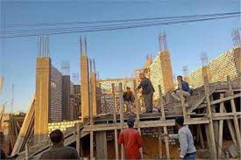 رئيس حي التبين يقود حملة لرصد البناء المخالف