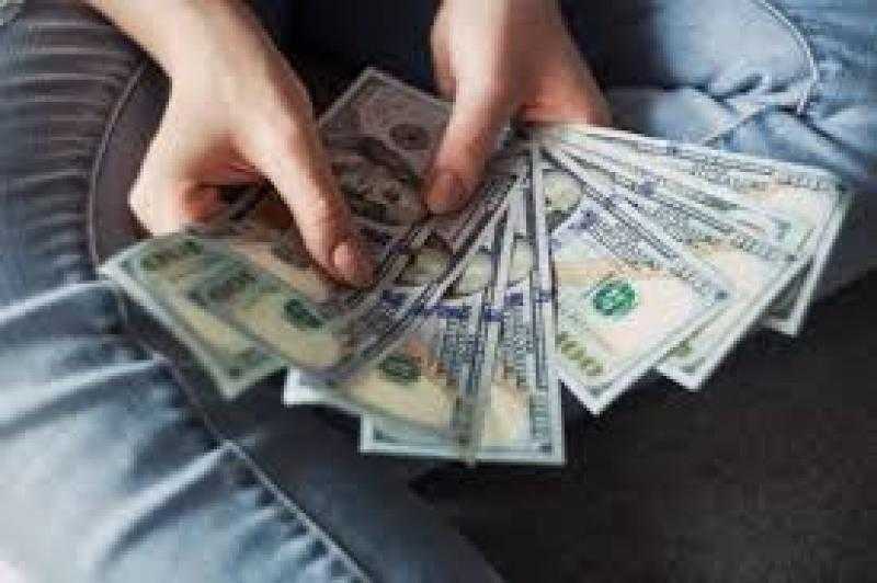 سعر الدولار اليوم السبت 10 ديسمبر 2022