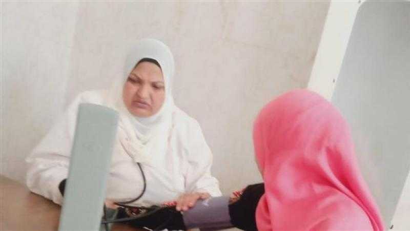 تقديم الخدمات الطبية والعلاجية لـ 16 ألف سيدة خلال شهر نوفمبر الماضي بالمنيا