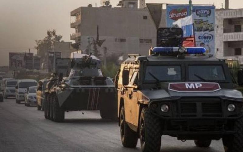 مقتل قياديين من داعش شرقي سوريا.. مدير المرصد السوري يكشف تفاصيل العملية