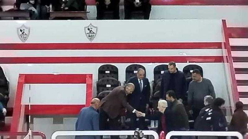 عضو الزمالك: رئيس النادى كان حريصًا على استقبال وفد الأهلى