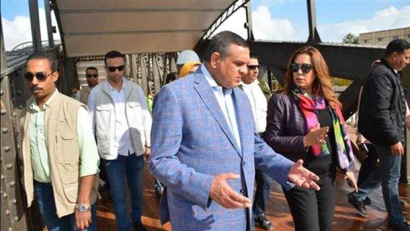 وزير التنمية المحلية ومحافظ دمياط يتابعان تطوير كوبرى دمياط التاريخى «جسر الحضارة»