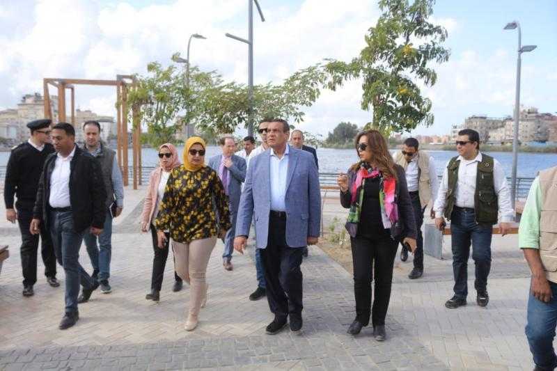 وزير التنمية المحلية يزور حديقة بنت الشاطئ بعد تطويرها في دمياط.. صور
