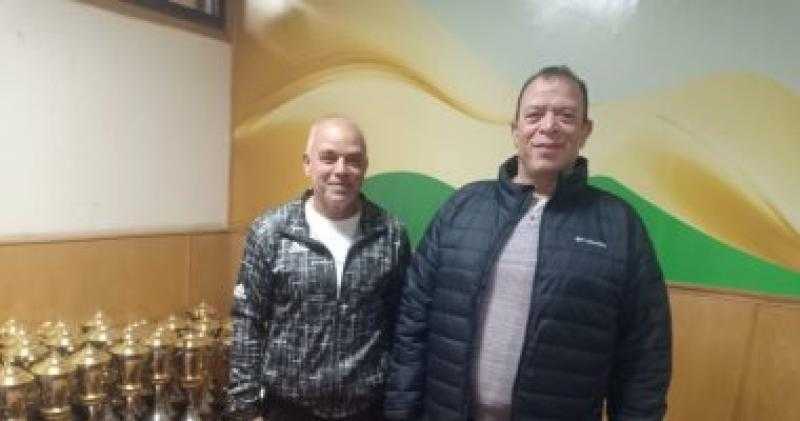 رئيس إيسترن كومباني يجتمع مع محمد صلاح قبل مواجهة زد