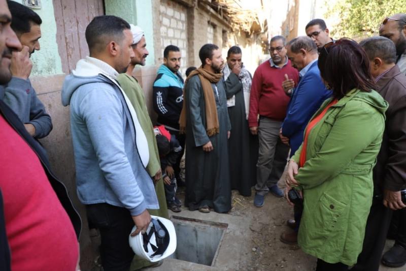 رئيس مياه أسيوط يتفقد الأعمال التنفيذية لــ 13 ألف وصلة منزلية للصرف مستهدفة من المبادرة الرئاسية|صور