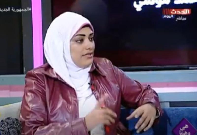 محامية توعد ”أم فارس” باستخراج أول بطاقة رقم قومي يحمل مهنة كهربائية