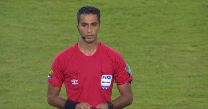أمين عمر حكما لمباراة الأهلي وفيوتشر في الدوري