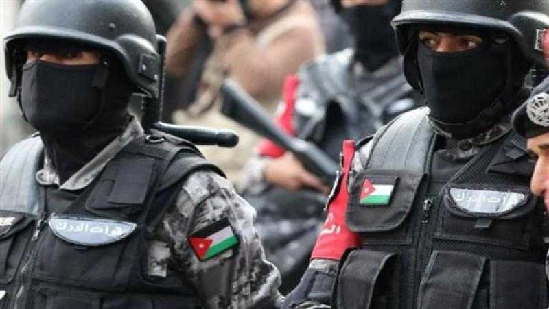 مقتل ضابط شرطة في اشتباكات بالأردن