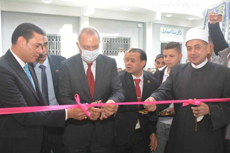 محافظ القليوبية يفتتح المسجد الكبير بقرية الزهويين بشبين القناطر بعد تجديده ويلتقي بالمواطنين