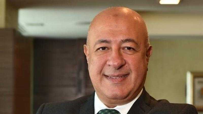 يحيى أبو الفتوح: القطاع المصرفي يحاول جاهدا دعم وتوفير الدعم اللازم للعملاء