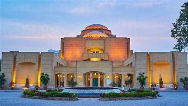 اليوم.. رئيس الأوبرا يفتتح معرضين للفن التشكيلي بقاعتي صلاح طاهر وزياد بكير