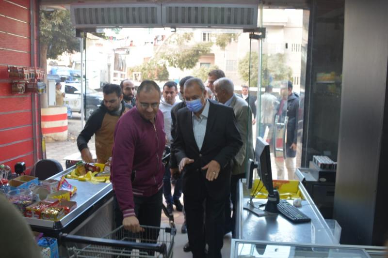 خط أحمر