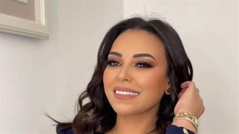 المطربة مروة ناجي تكشف موعد طرح أغنيتها الجديدة أبو الغضب.. فيديو