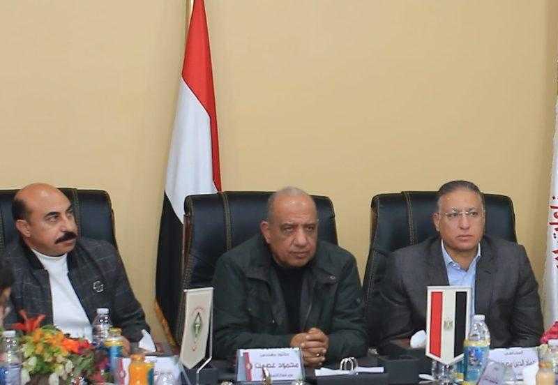 وزير قطاع الأعمال: الدولة حريصة على زيادة الإنتاج واستخدام أحدث التكنولوجيات بجميع القطاعات