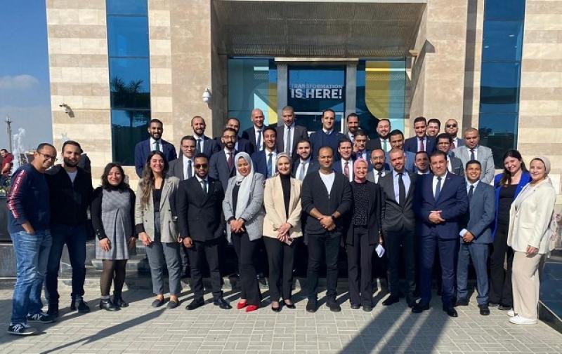 إدارة المشروعات الصغيرة بالبنك العربي الأفريقي الدولي تحتفل بتحقيق أول مليار جنيه في أقل من عام
